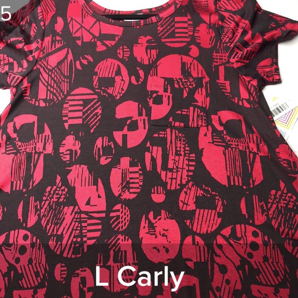 NWT Large Carly